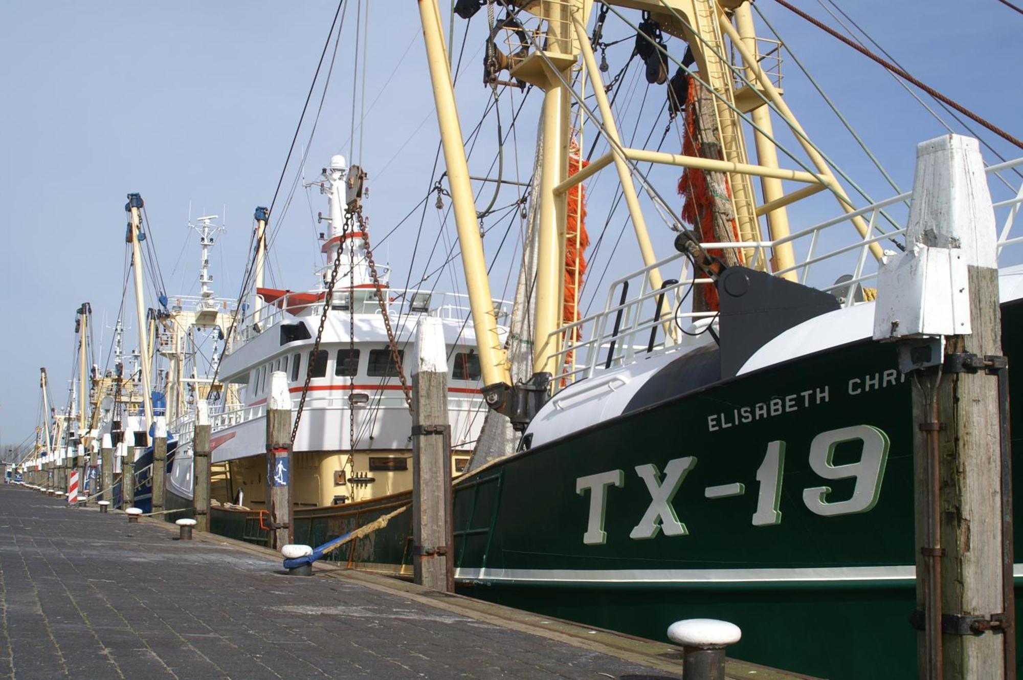 Havenhotel Texel Oudeschild Buitenkant foto