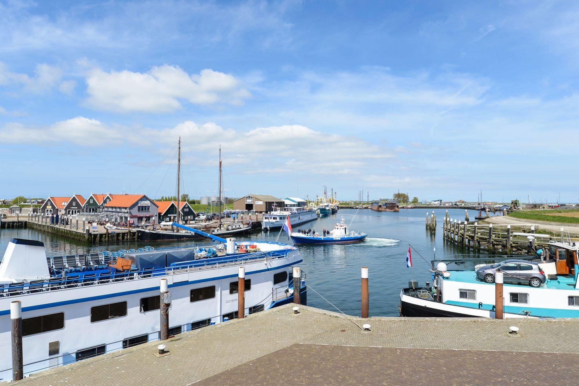 Havenhotel Texel Oudeschild Buitenkant foto